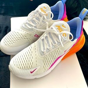 Nike Airmax 220